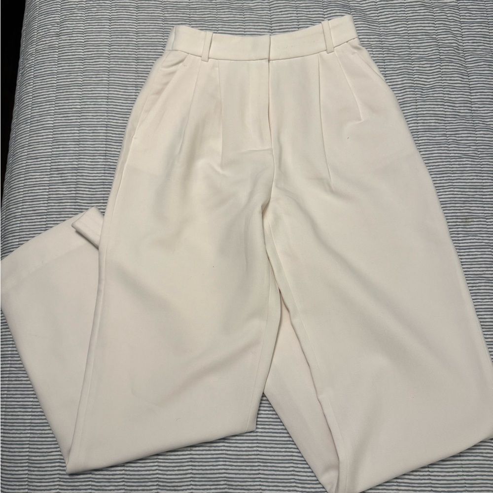 A&F Tailored Sloan Pant